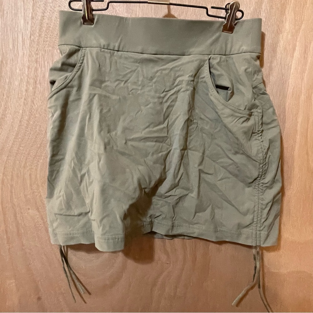 Columbia Shorts